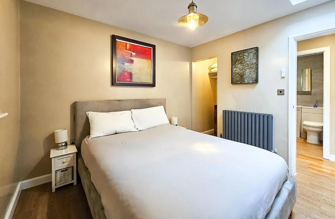 Valley Mount House & Apartment Harrogate